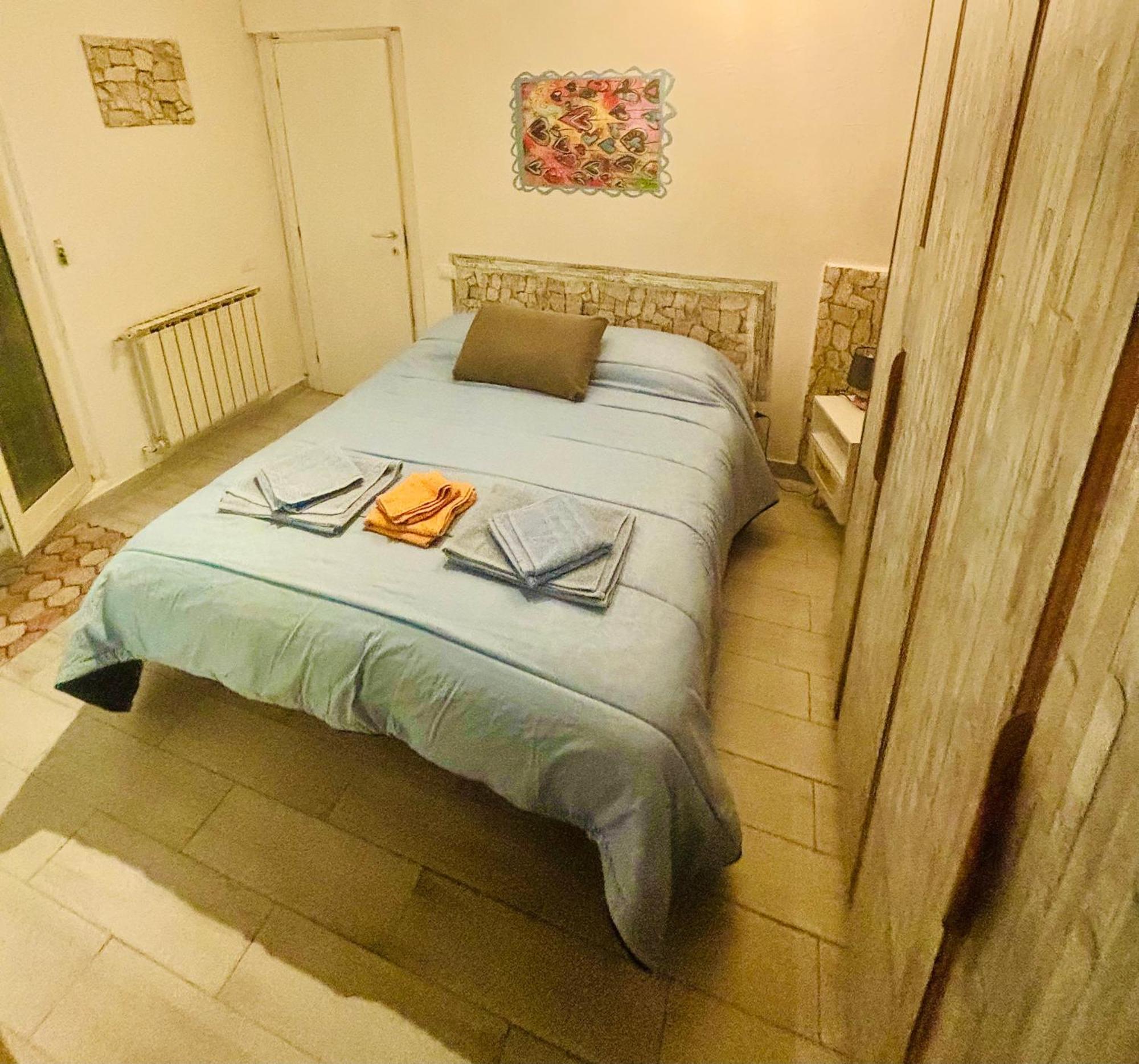 Benny House In The Park Close To Gemelli And Fl3 To S Peter And Center Rom